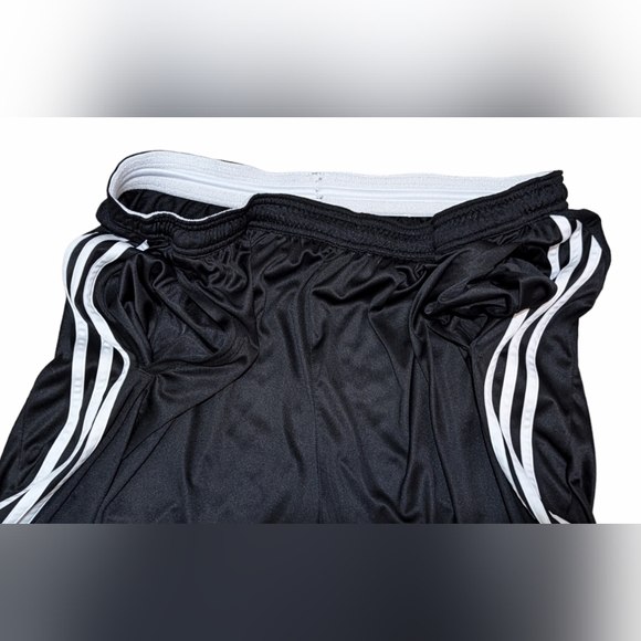 Adidas Men's US 2XL Athletic Black Basketball Shorts w/ Drawstring & White Trim - Picture 4 of 11